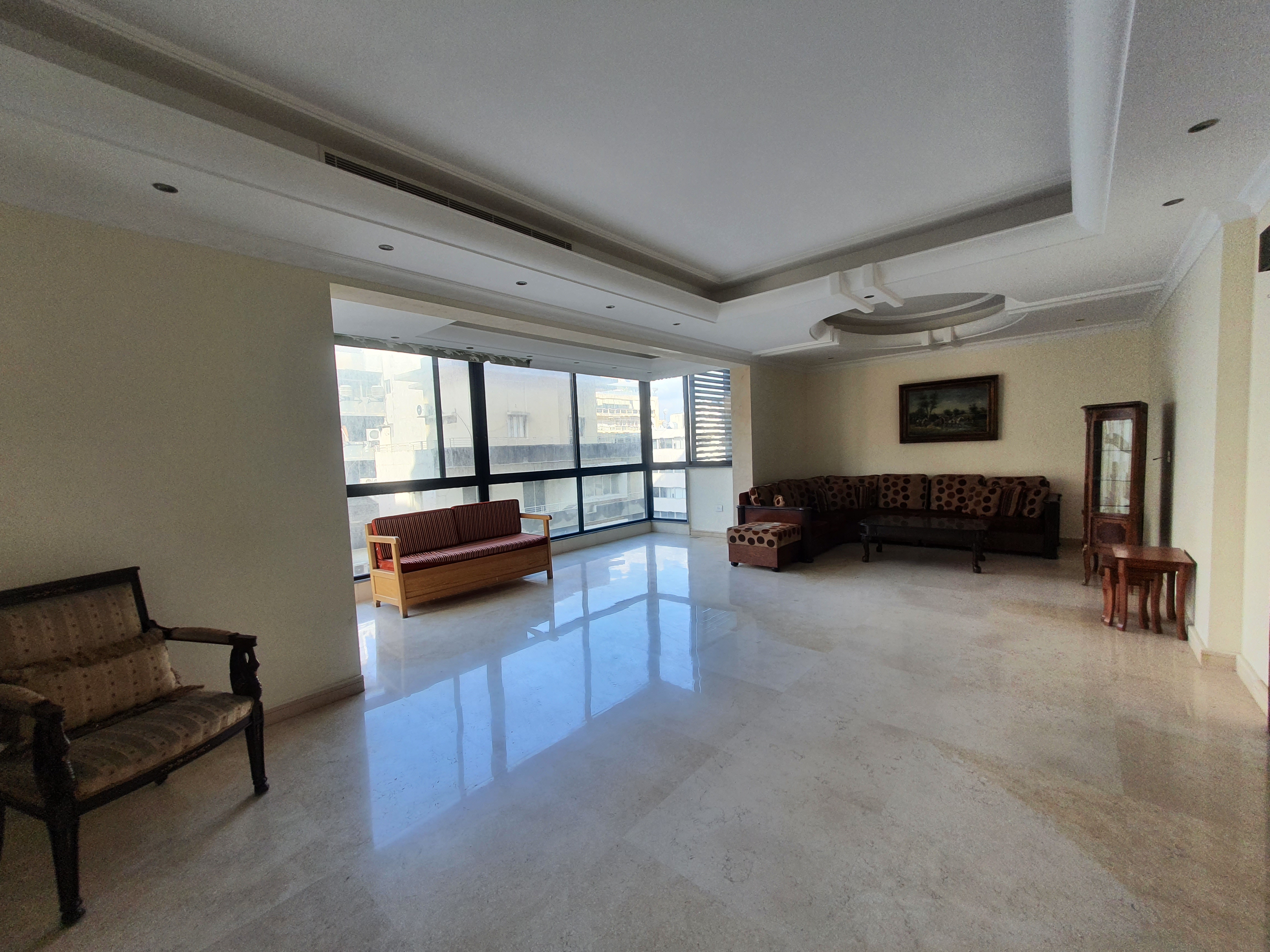 Home in Metric Way