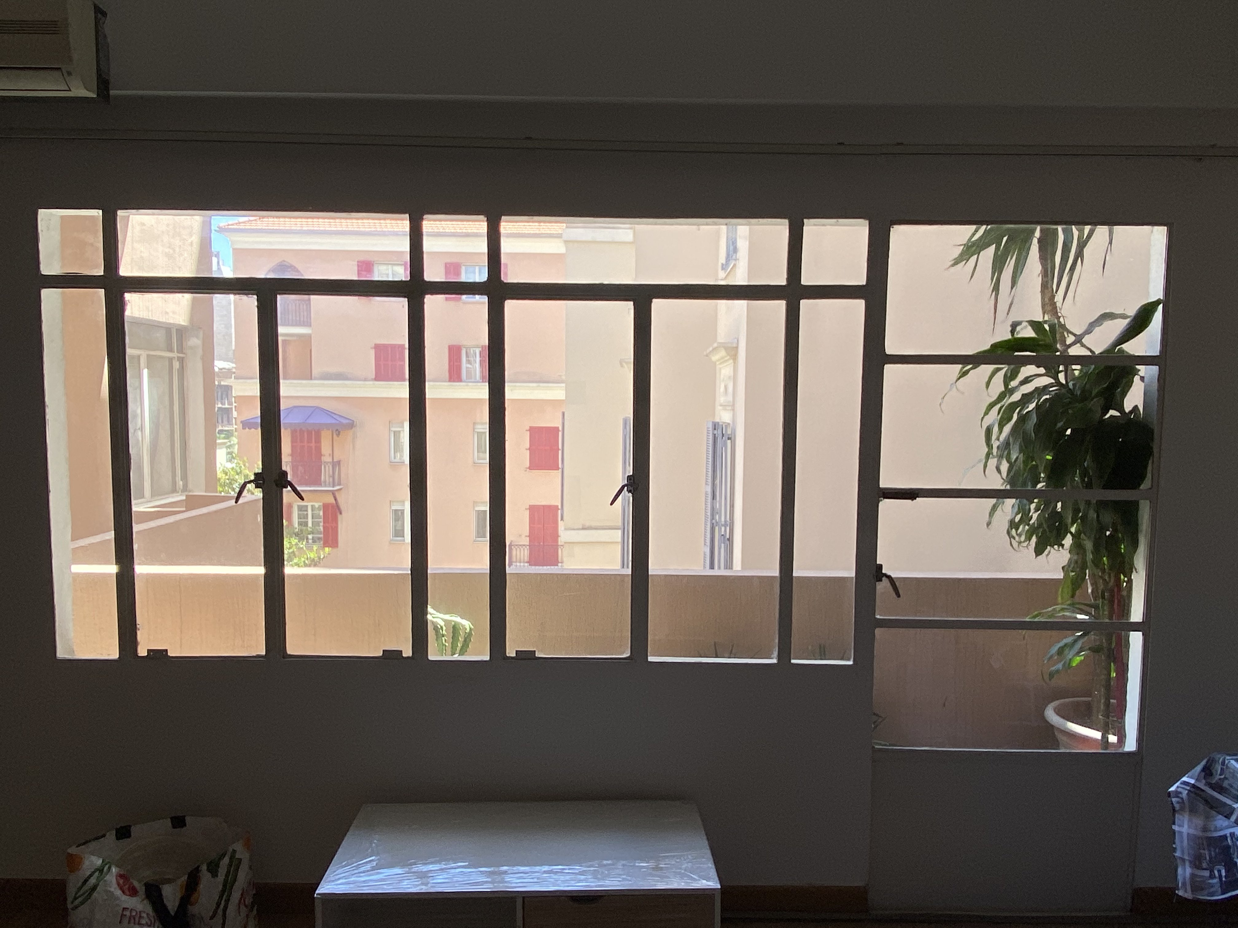 Home in Metric Way