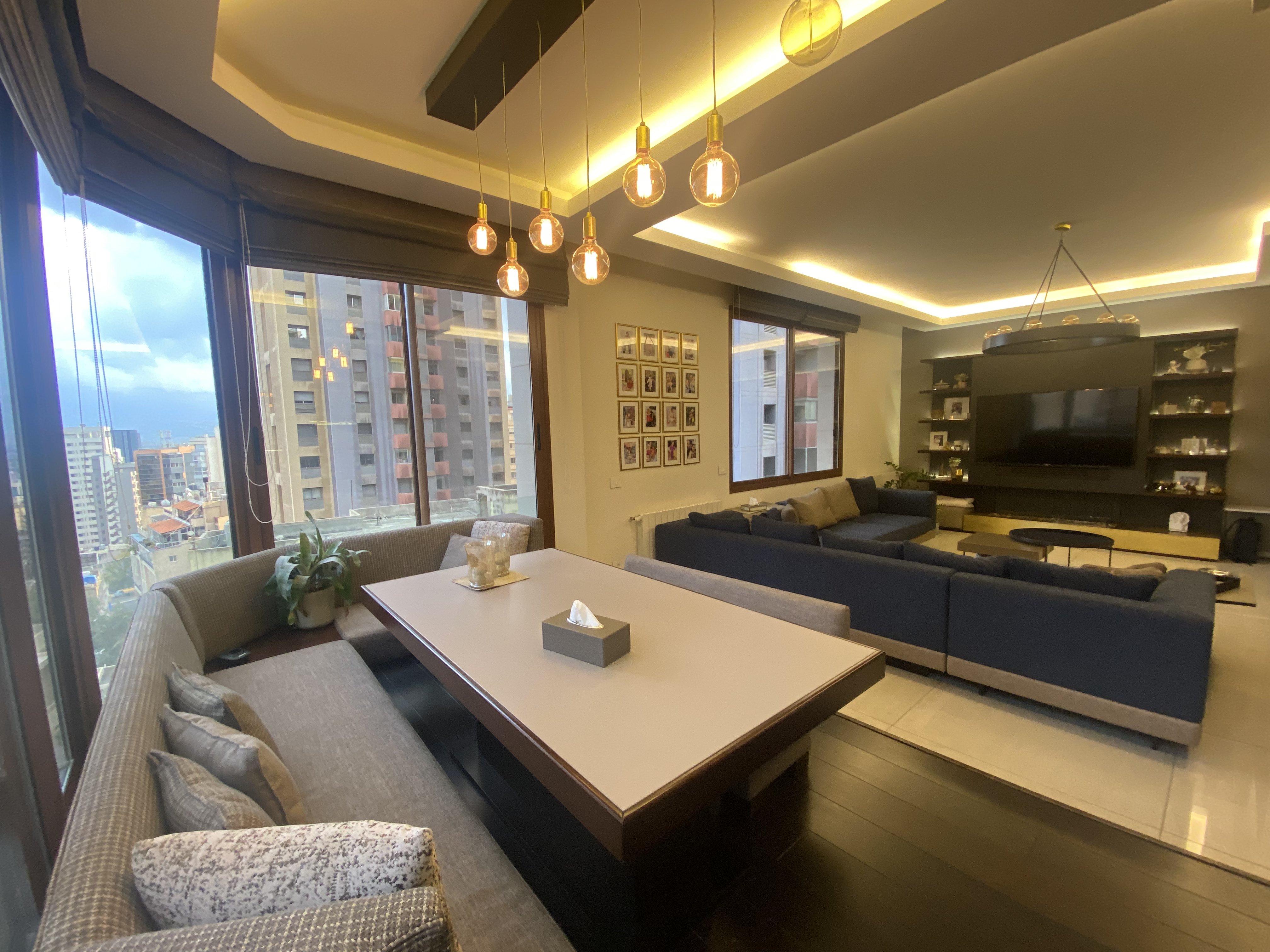 Home in Metric Way
