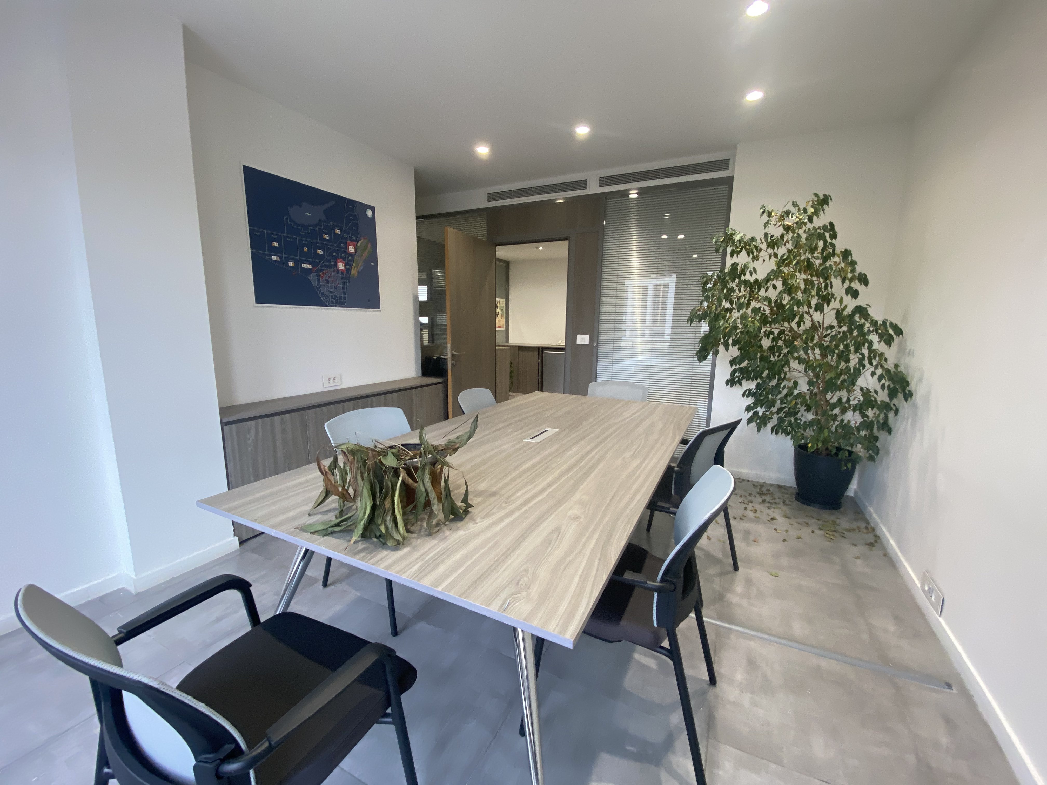 SmoothMove - Premium Commercial Properties for Sale and Rent