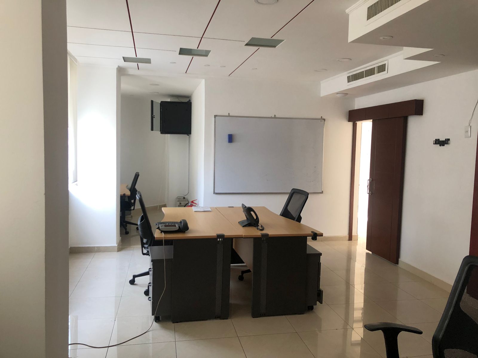 SmoothMove - Premium Commercial Properties for Sale and Rent