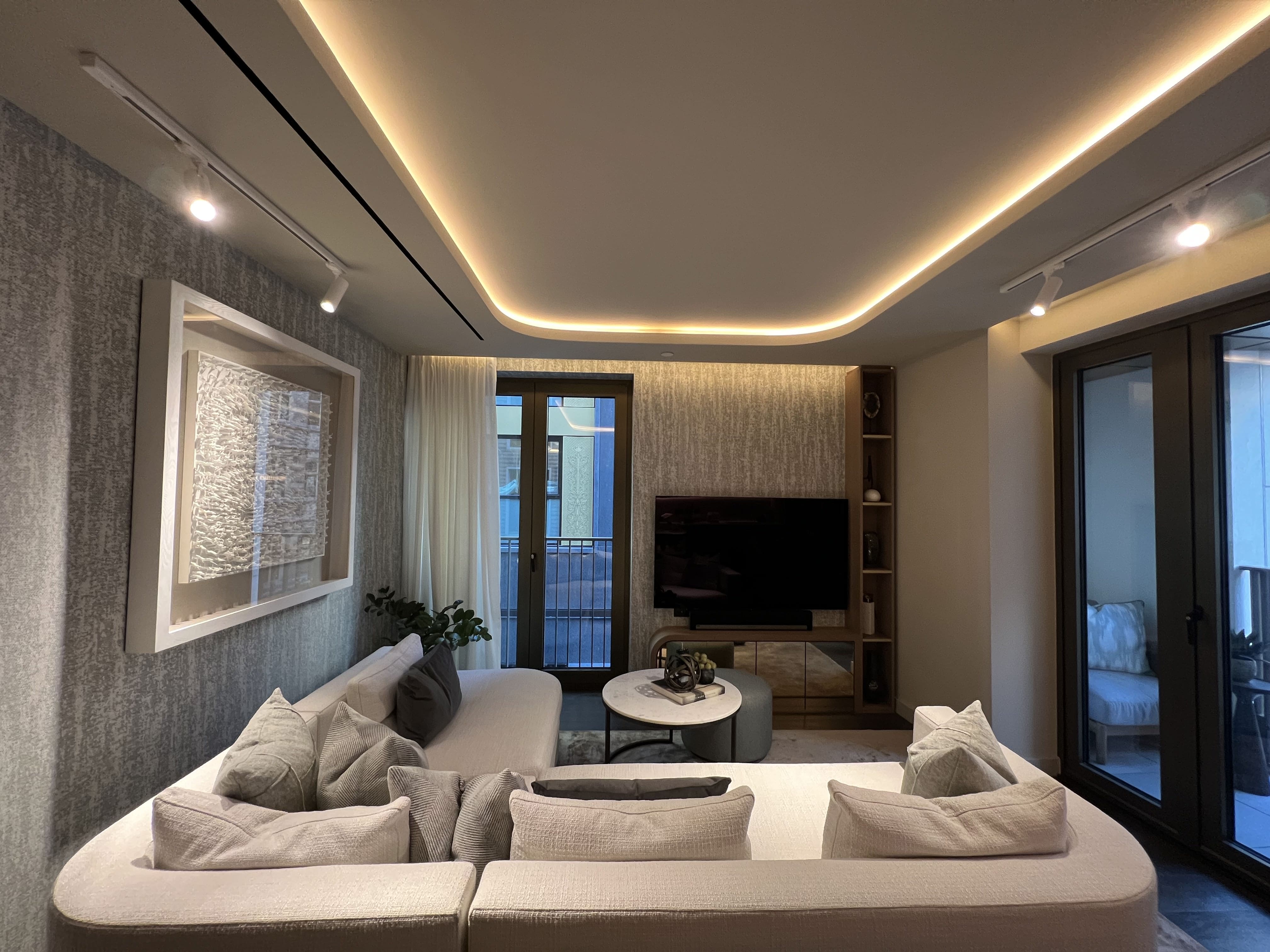 Home in Metric Way