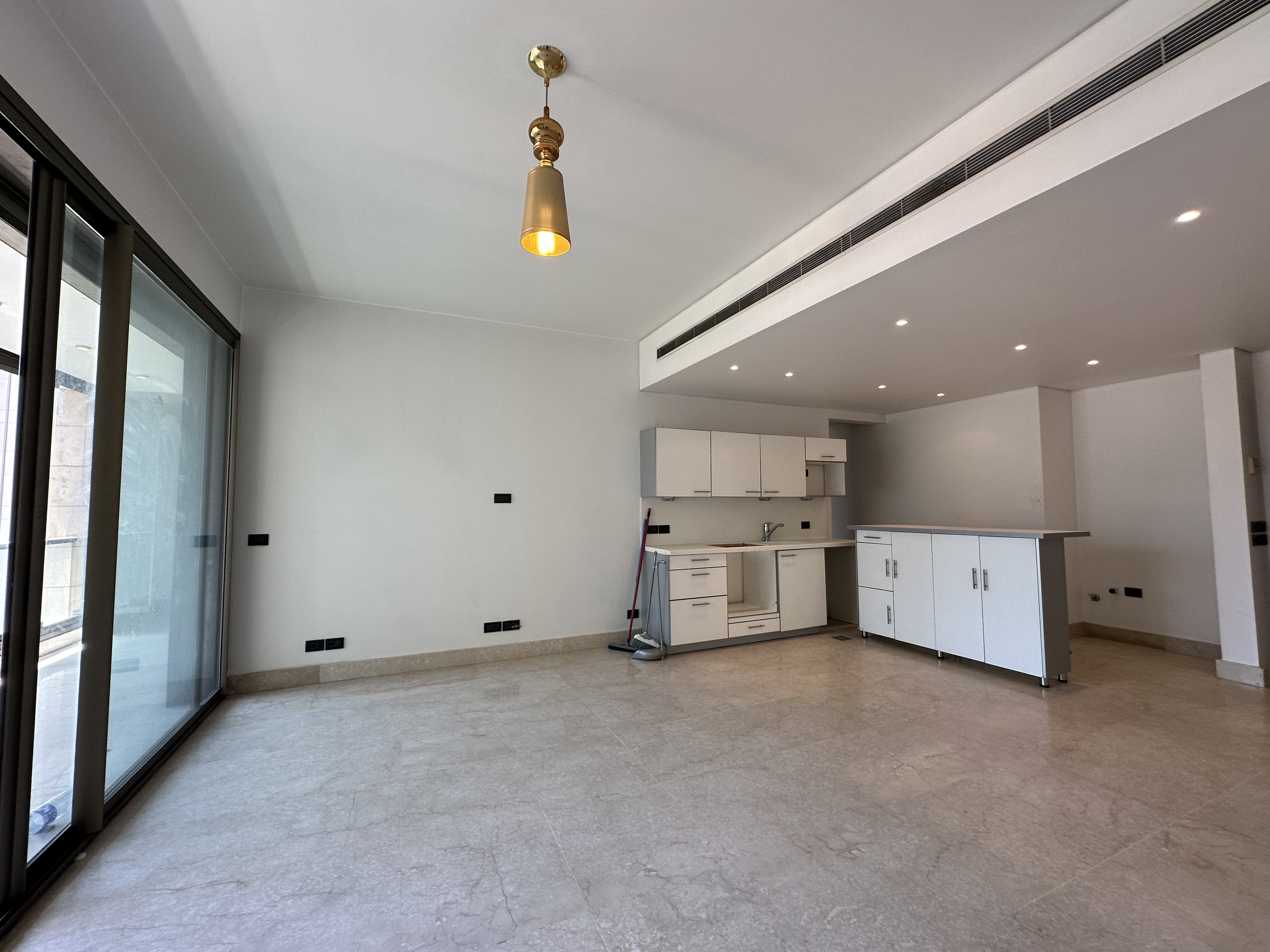 Home in Metric Way