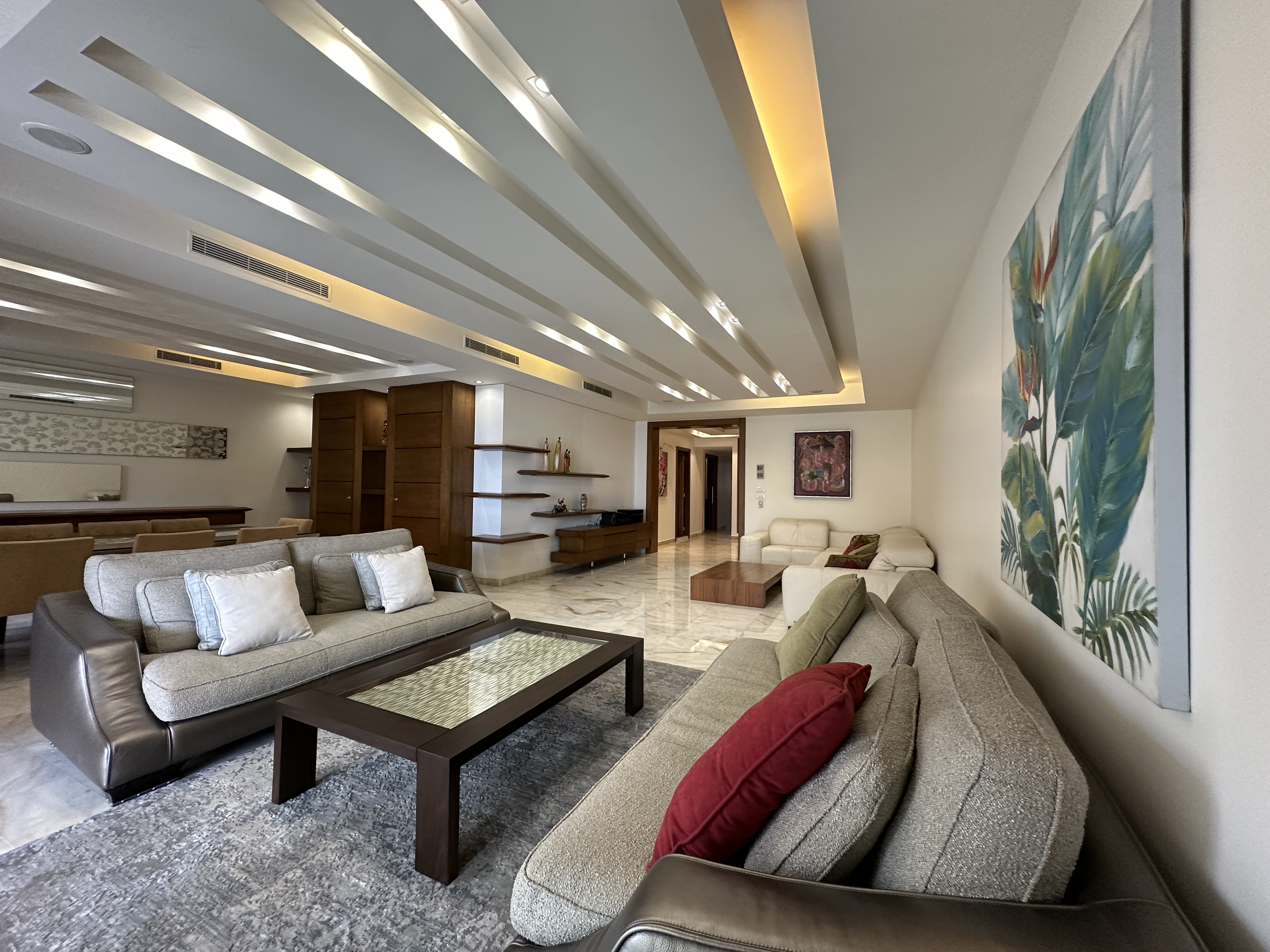 Home in Metric Way