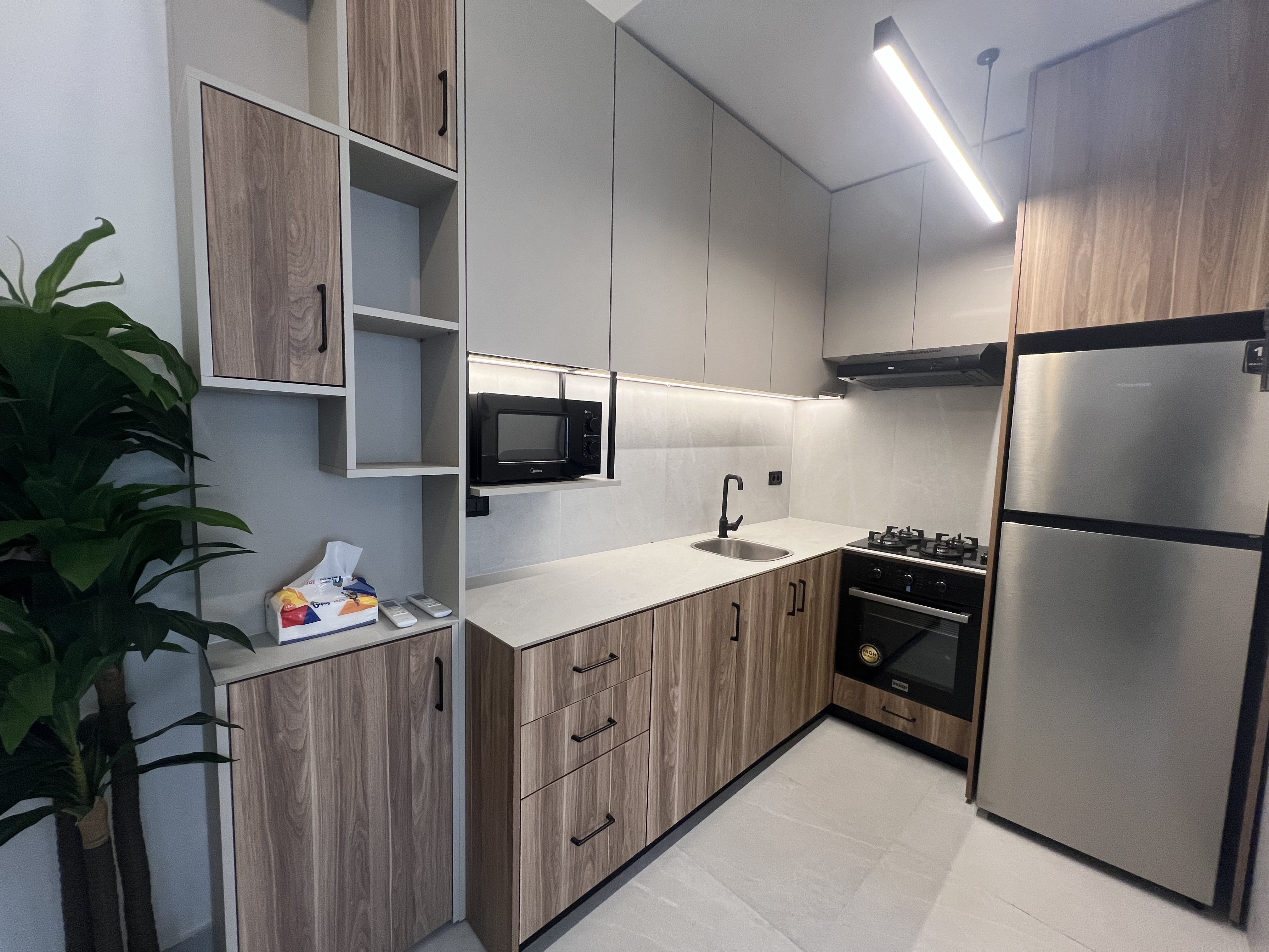 Home in Metric Way