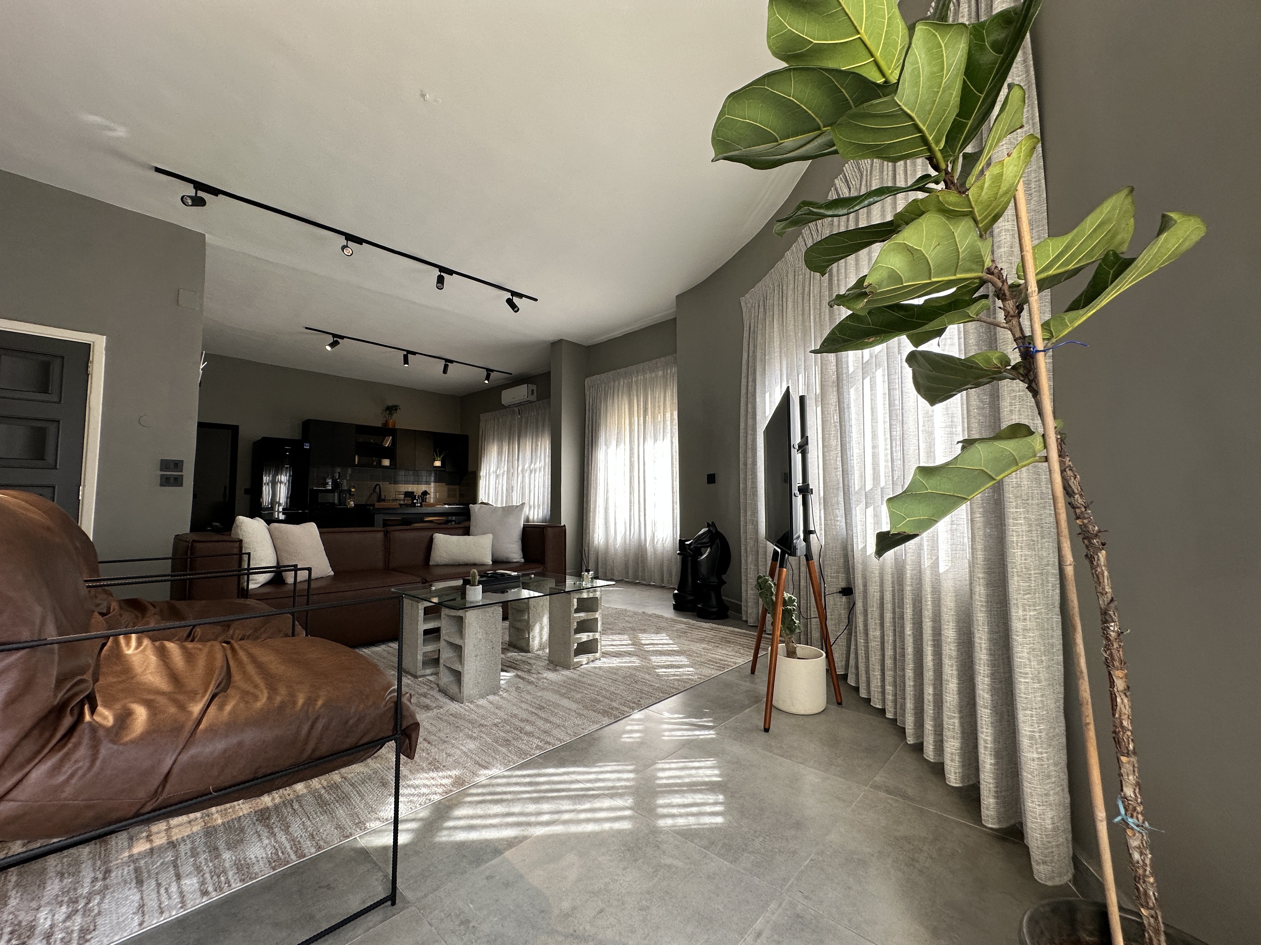 SmoothMove - Luxury Residential Properties for Sale and Rent