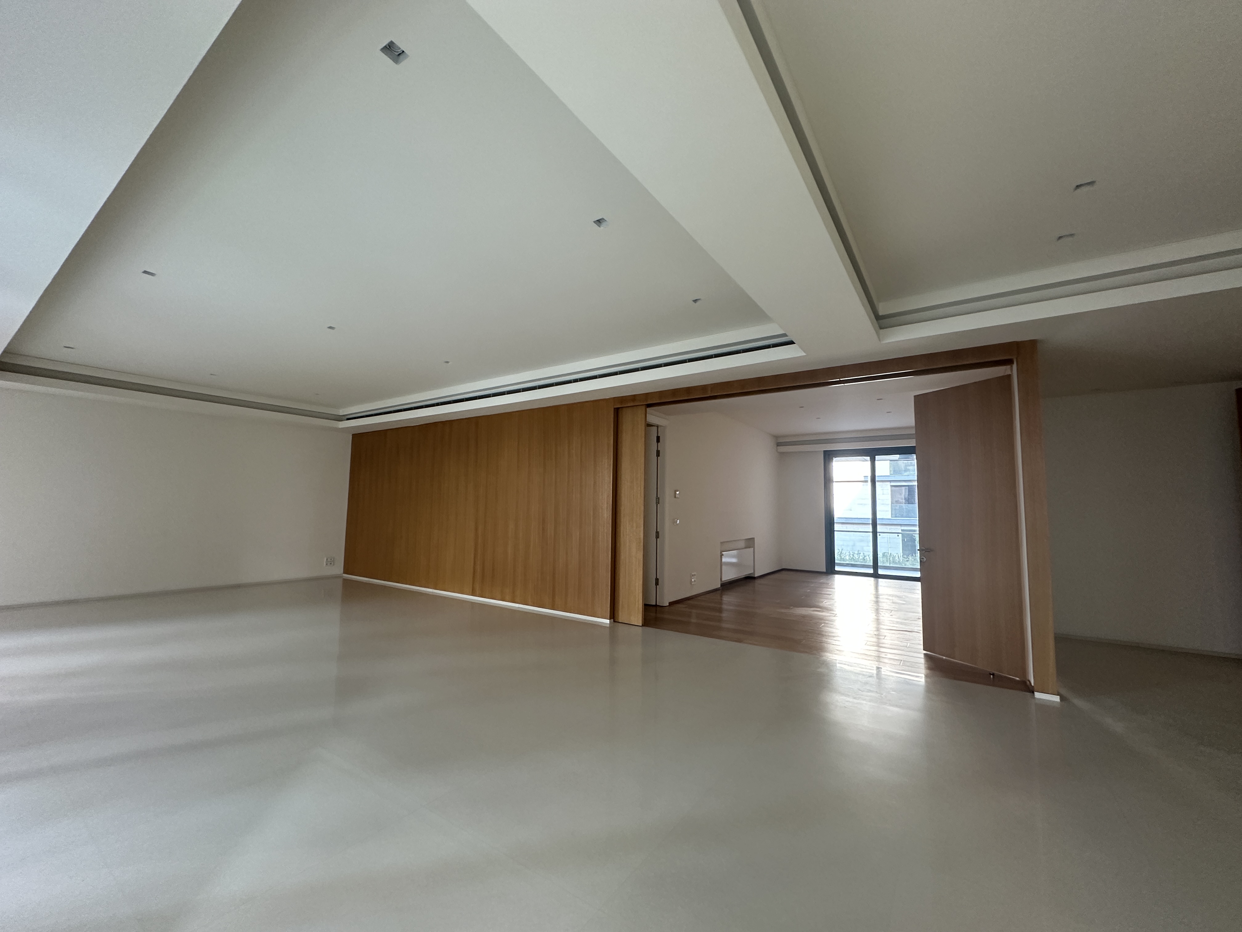 SmoothMove - Luxury Residential Properties for Sale and Rent