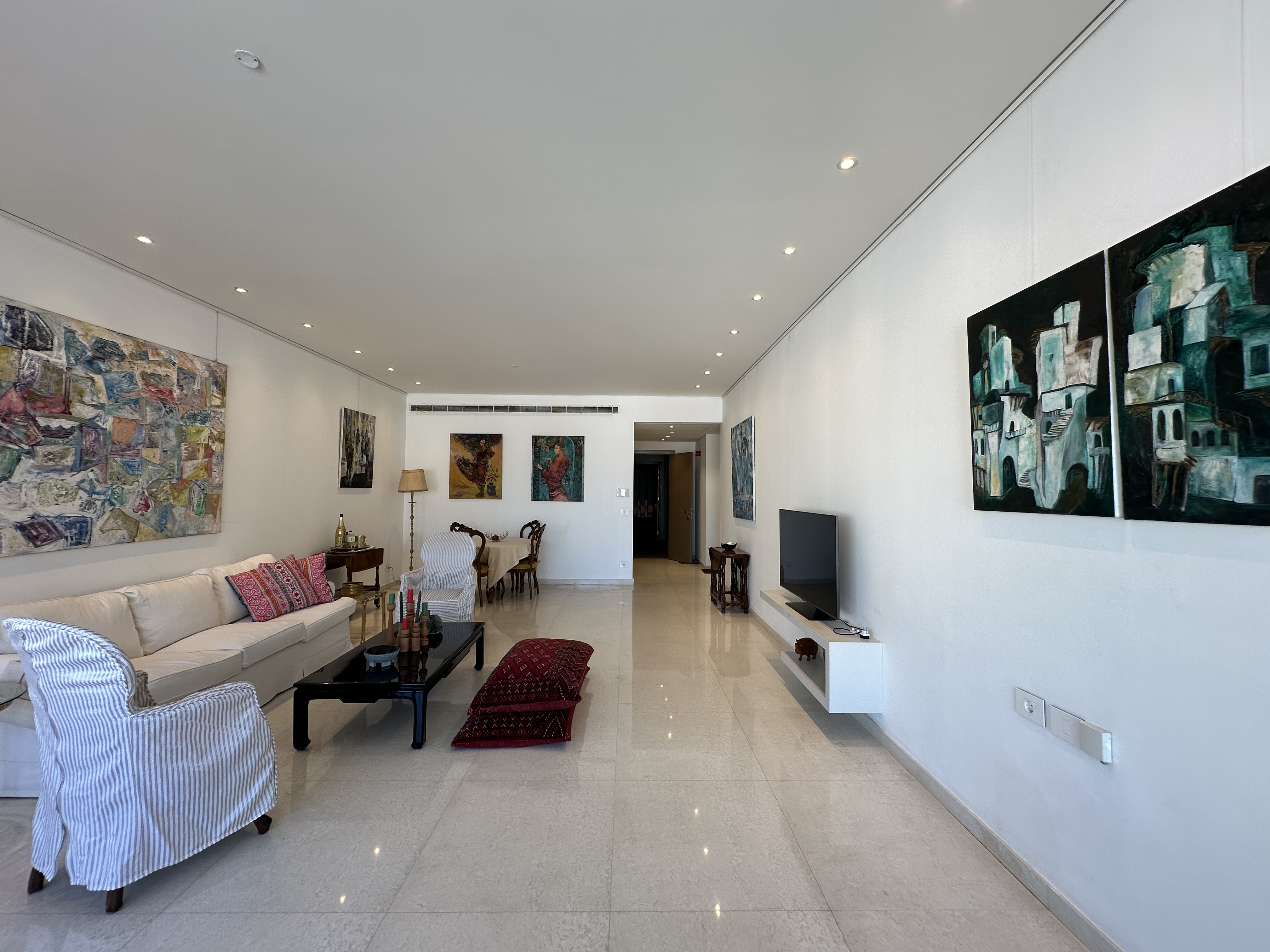 SmoothMove - Luxury Residential Properties for Sale and Rent