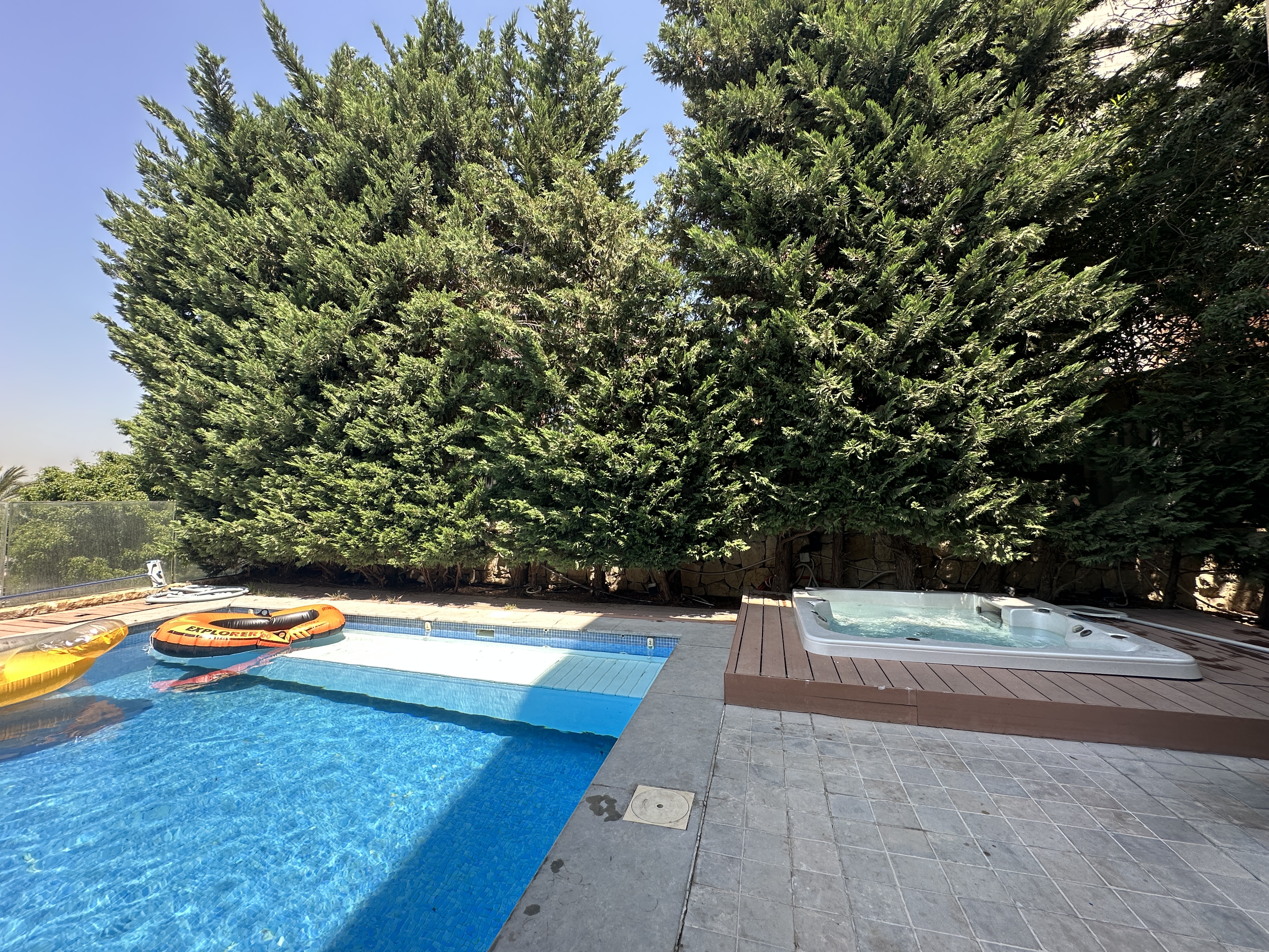 SmoothMove - Luxury Residential Properties for Sale and Rent