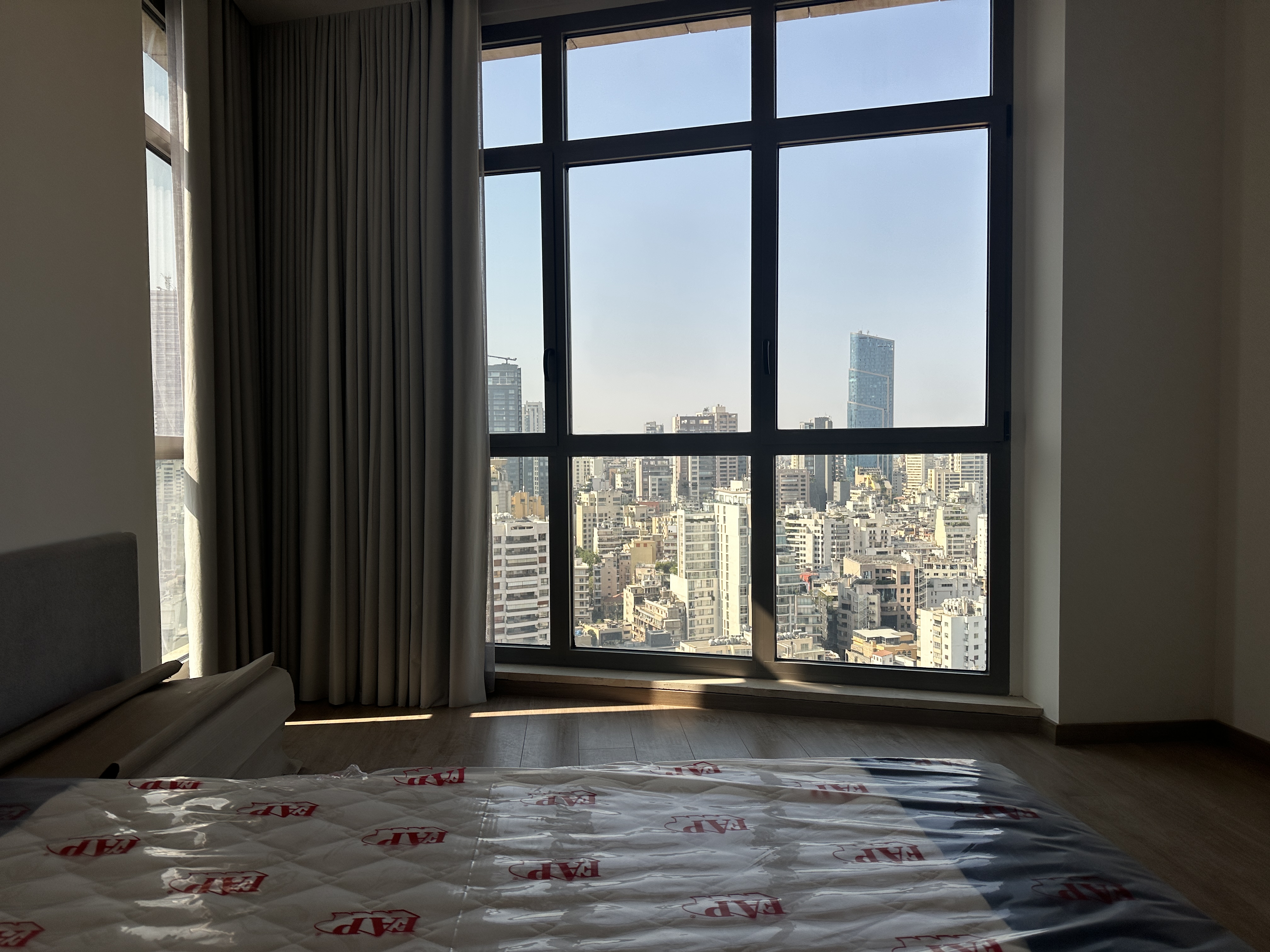 SmoothMove - Luxury Residential Properties for Sale and Rent