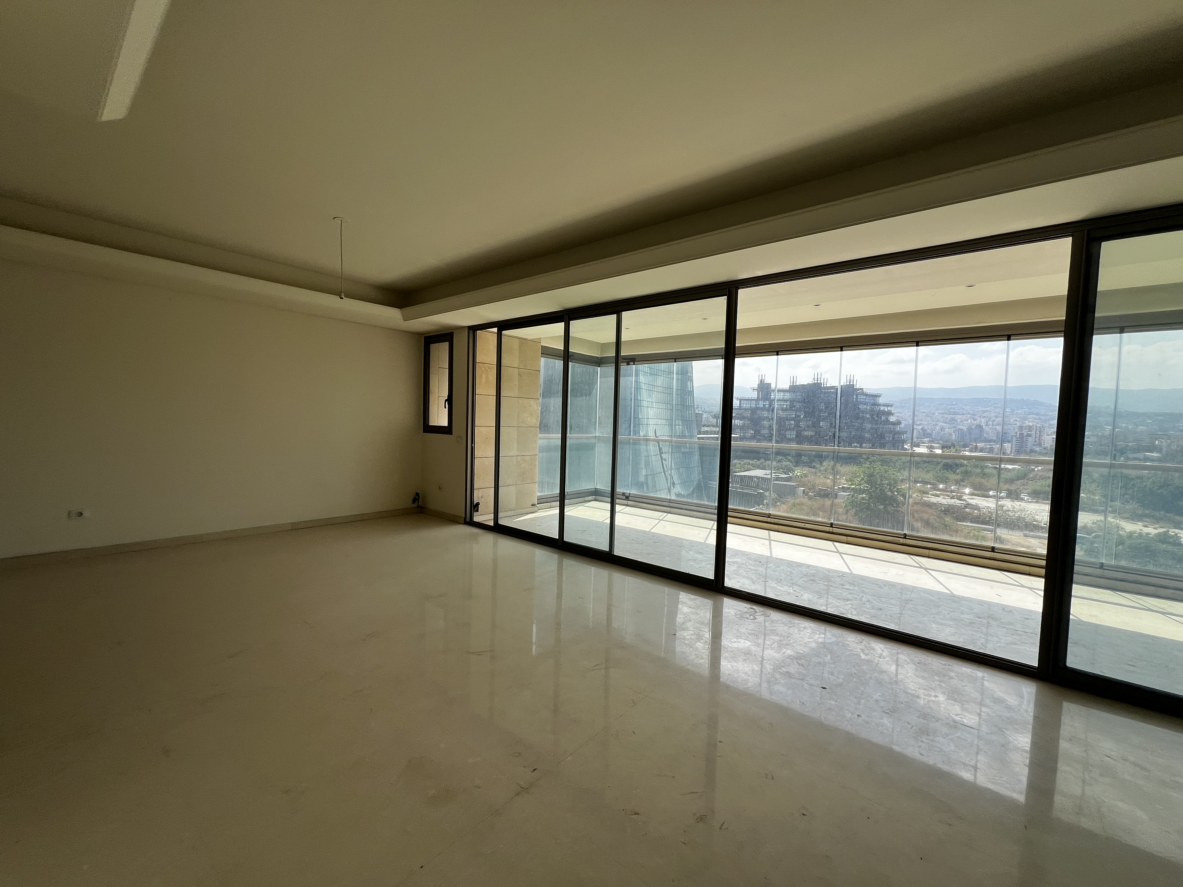 SmoothMove - Luxury Residential Properties for Sale and Rent