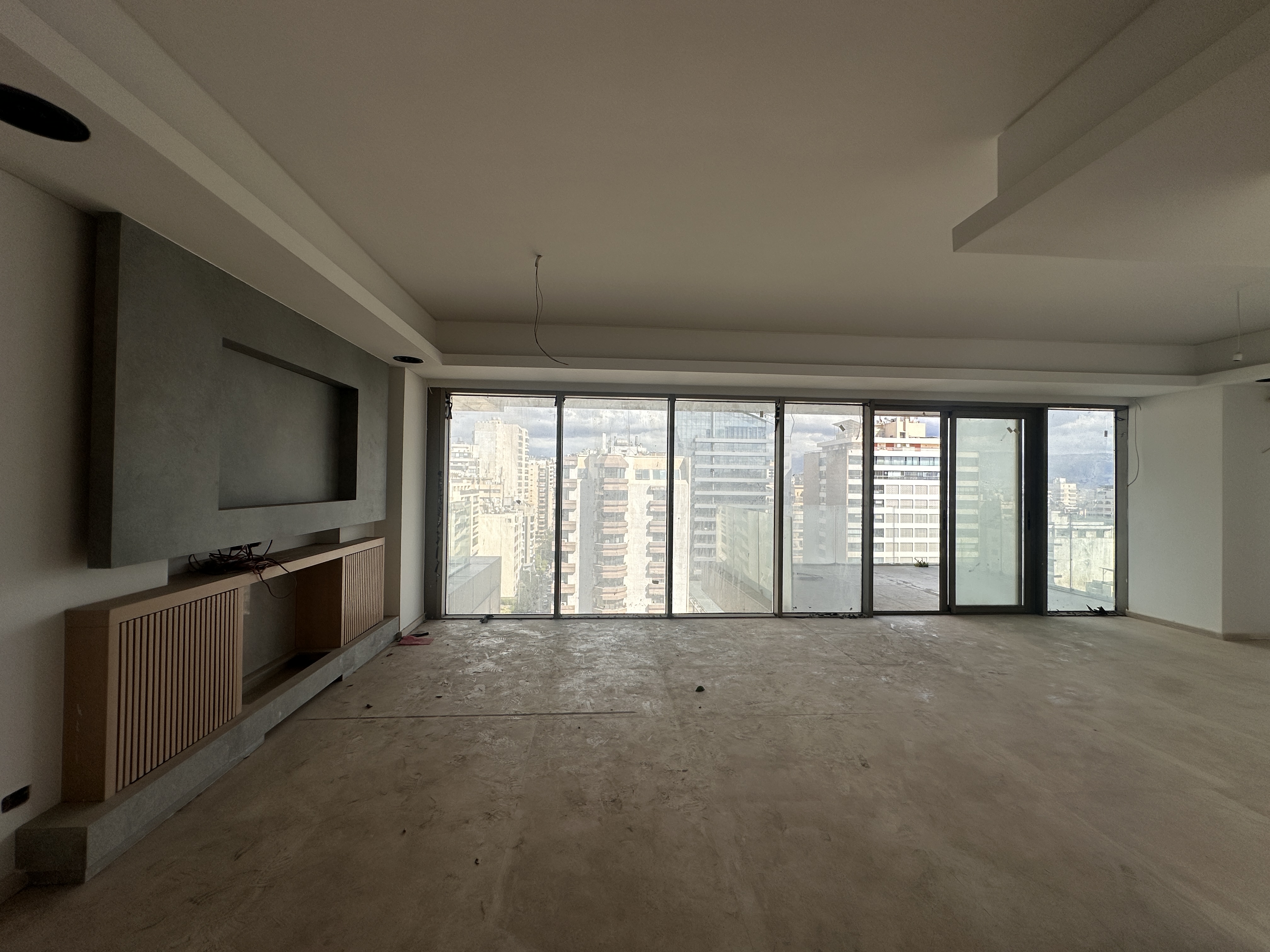 SmoothMove - Luxury Residential Properties for Sale and Rent