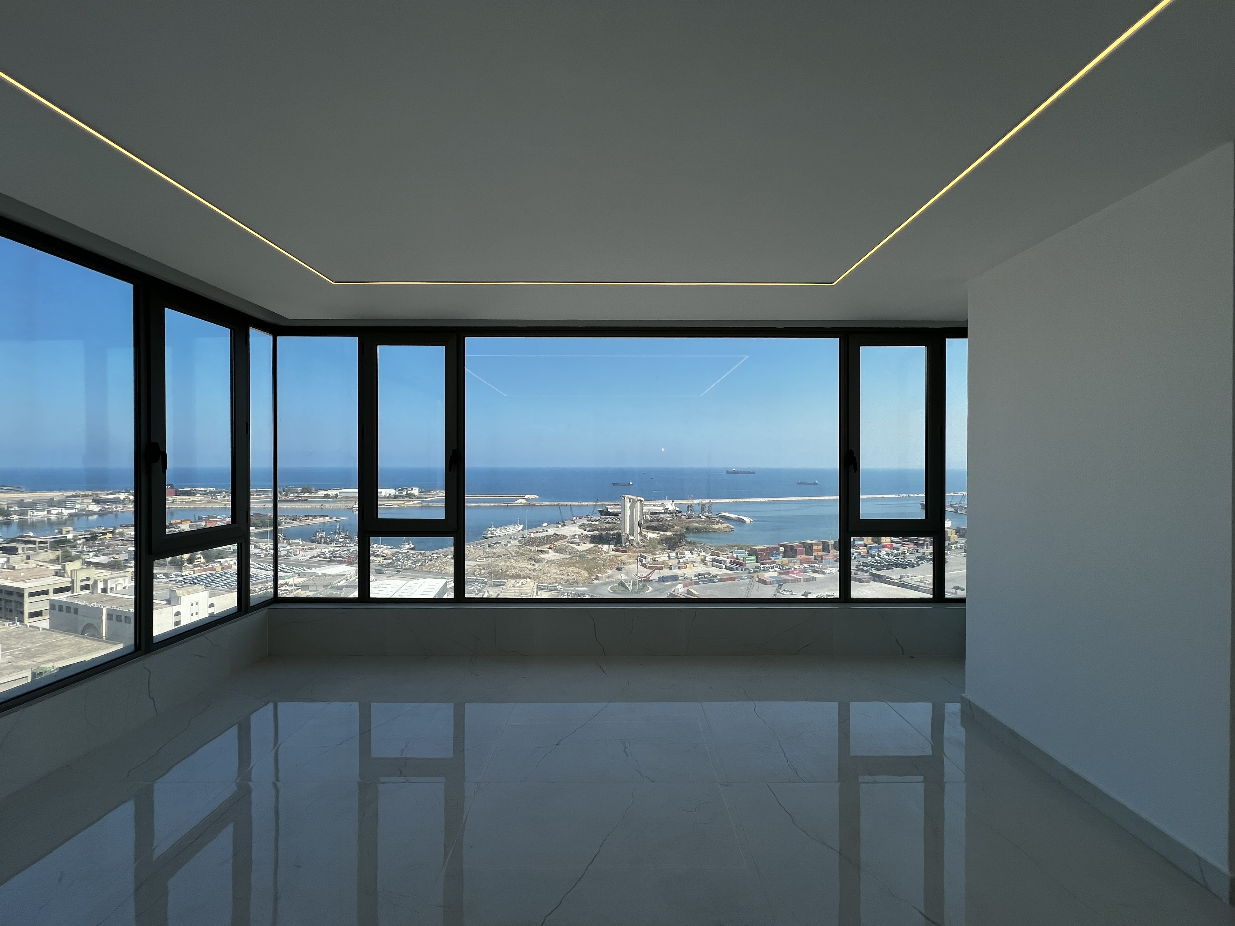 SmoothMove - Luxury Residential Properties for Sale and Rent