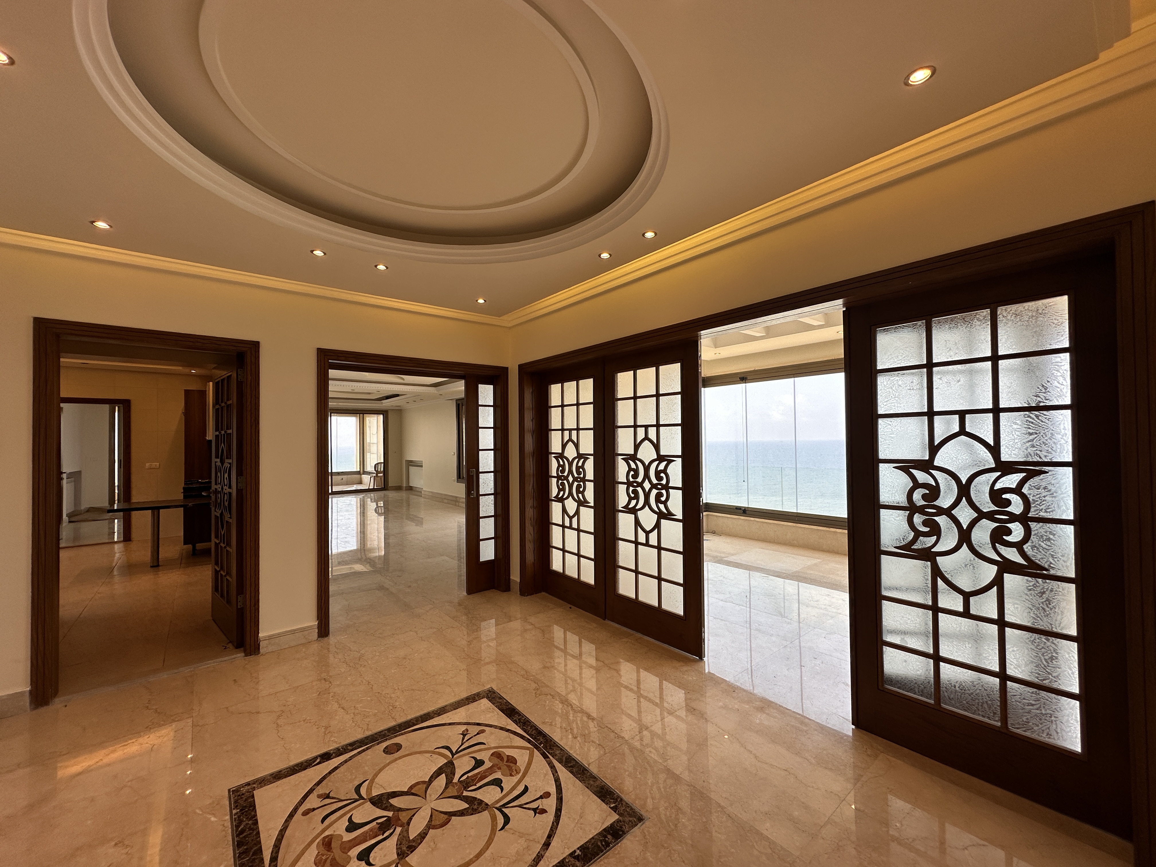 SmoothMove - Luxury Residential Properties for Sale and Rent