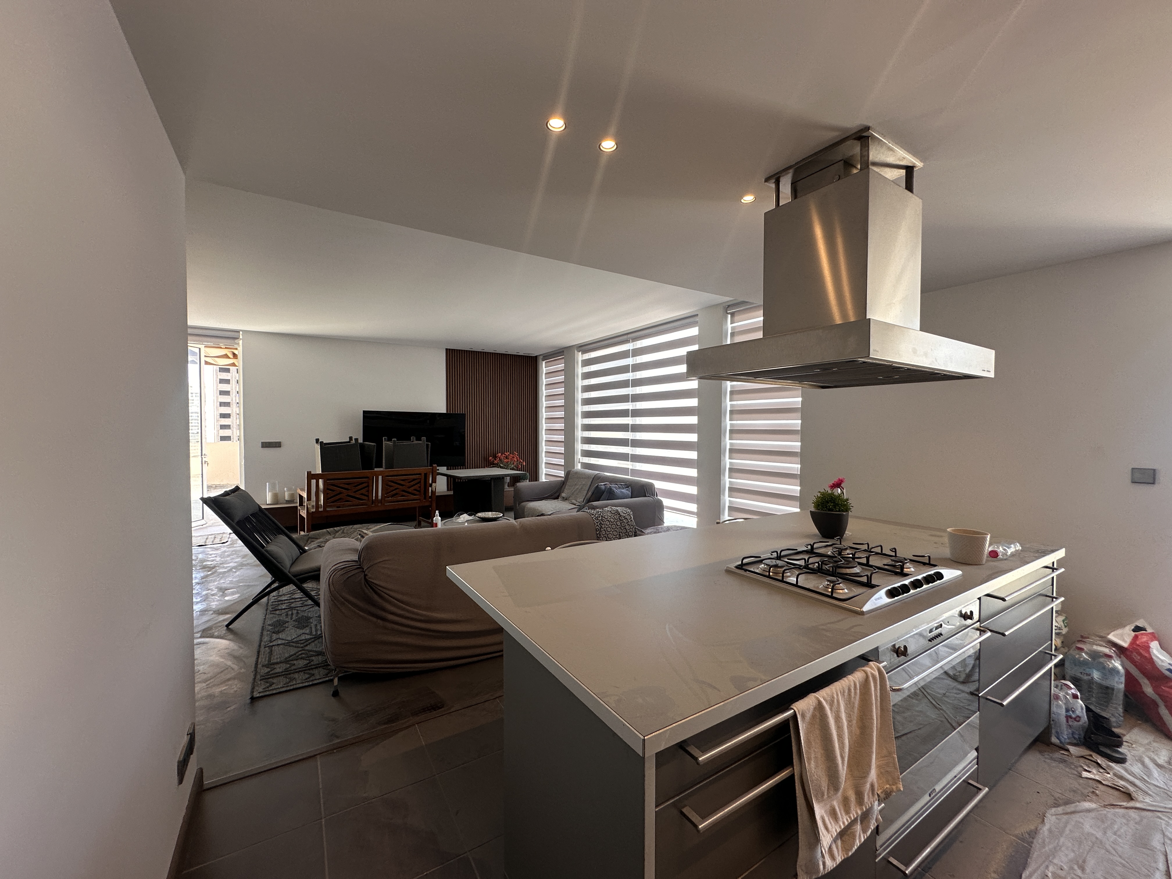 SmoothMove - Luxury Residential Properties for Sale and Rent