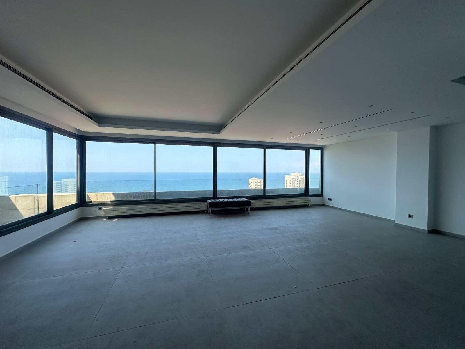 SmoothMove - Luxury Residential Properties for Sale and Rent